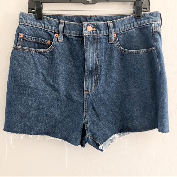 PINK VS High Rise Cut Jean Shorts Blue Wash 31 - Picture 2 of 5